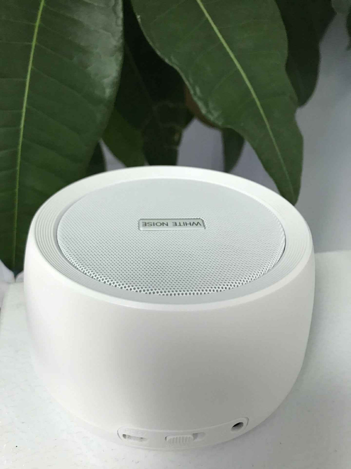 White Noise Sleep Machine - Soothing Sounds for Better Sleep