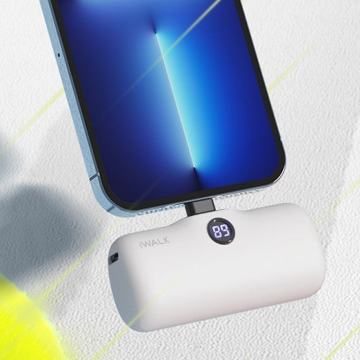 Portable mini lipstick charger for travel