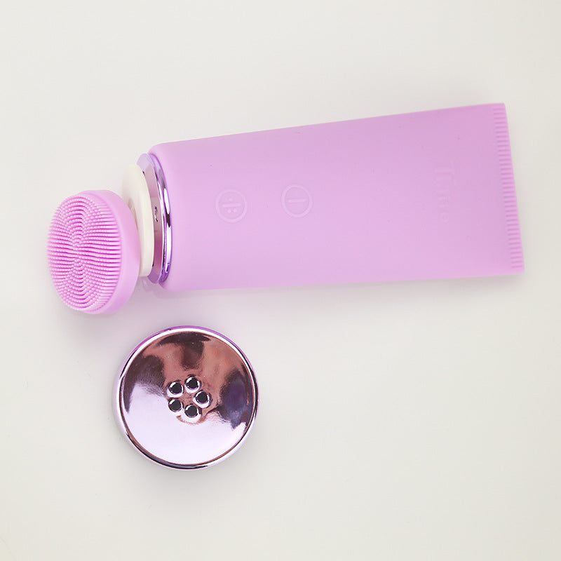 Portable waterproof facial cleansing tool